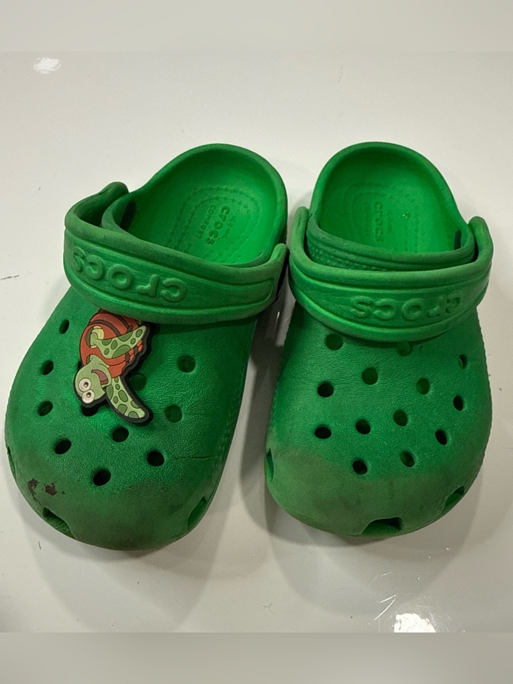 Crocs Classic Unisex Kids US 8 Green Slip-On Clog Round